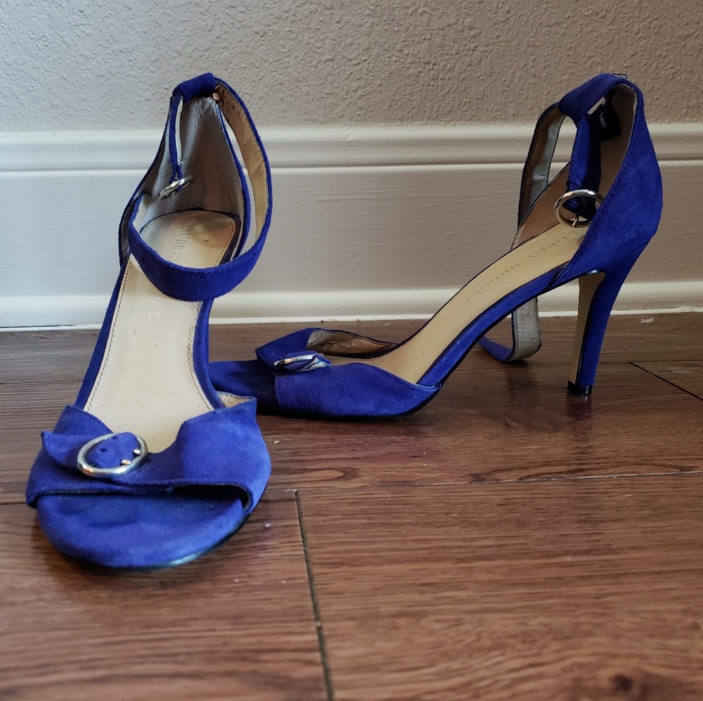 BLUE SUEDE HEELS
